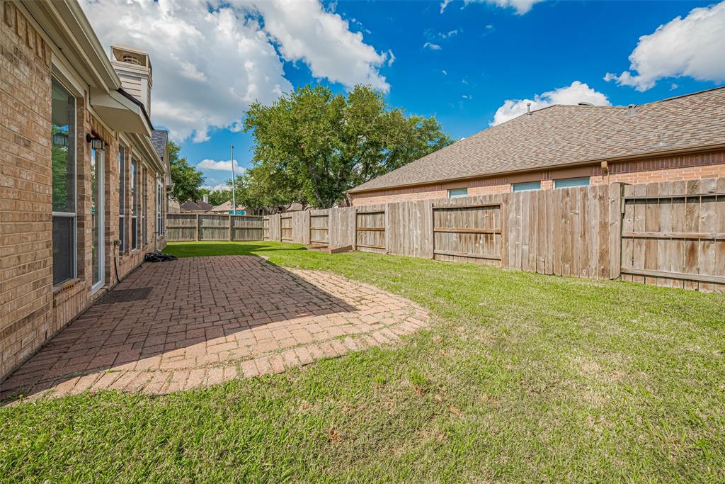 2206 Grand Shore Court, Pearland, Texas image 43