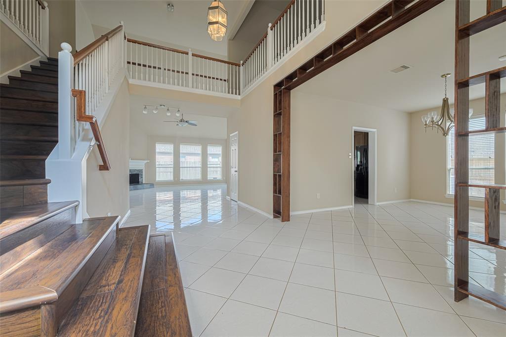 2206 Grand Shore Court, Pearland, Texas image 7