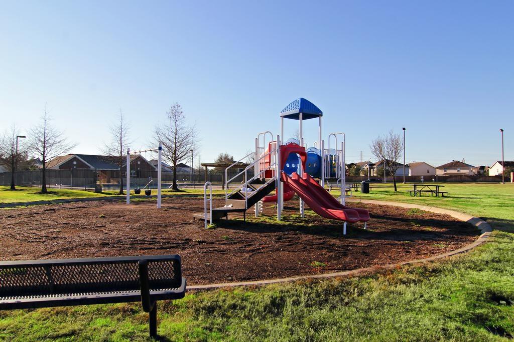 16306 Soaring Eagle Dr Drive, Sugar Land, Texas image 21
