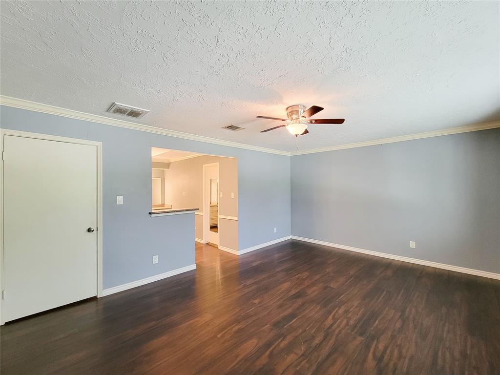 5535 Enchanted Timbers Drive, Humble, Texas image 16