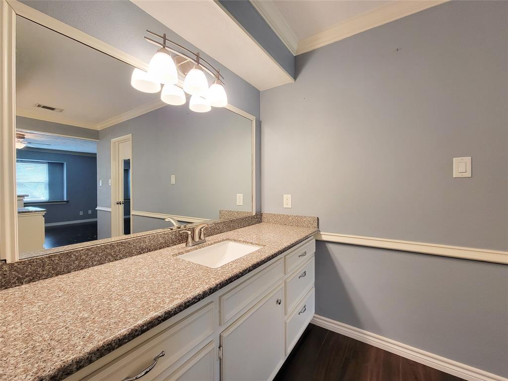 5535 Enchanted Timbers Drive, Humble, Texas image 19