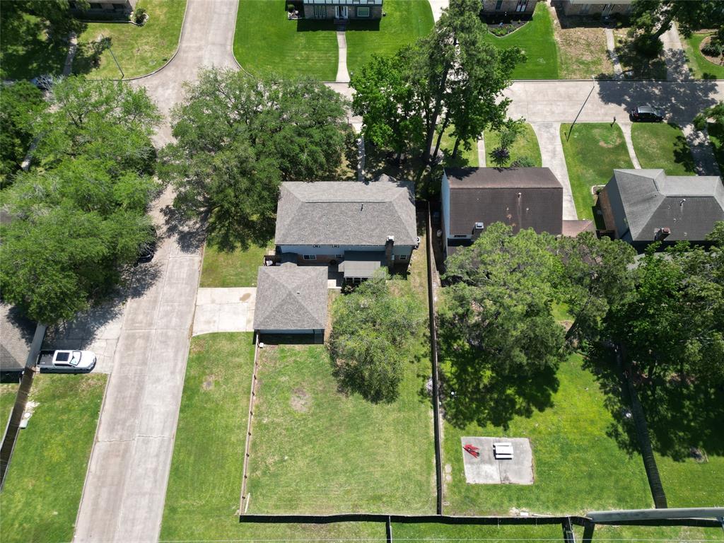 5535 Enchanted Timbers Drive, Humble, Texas image 4