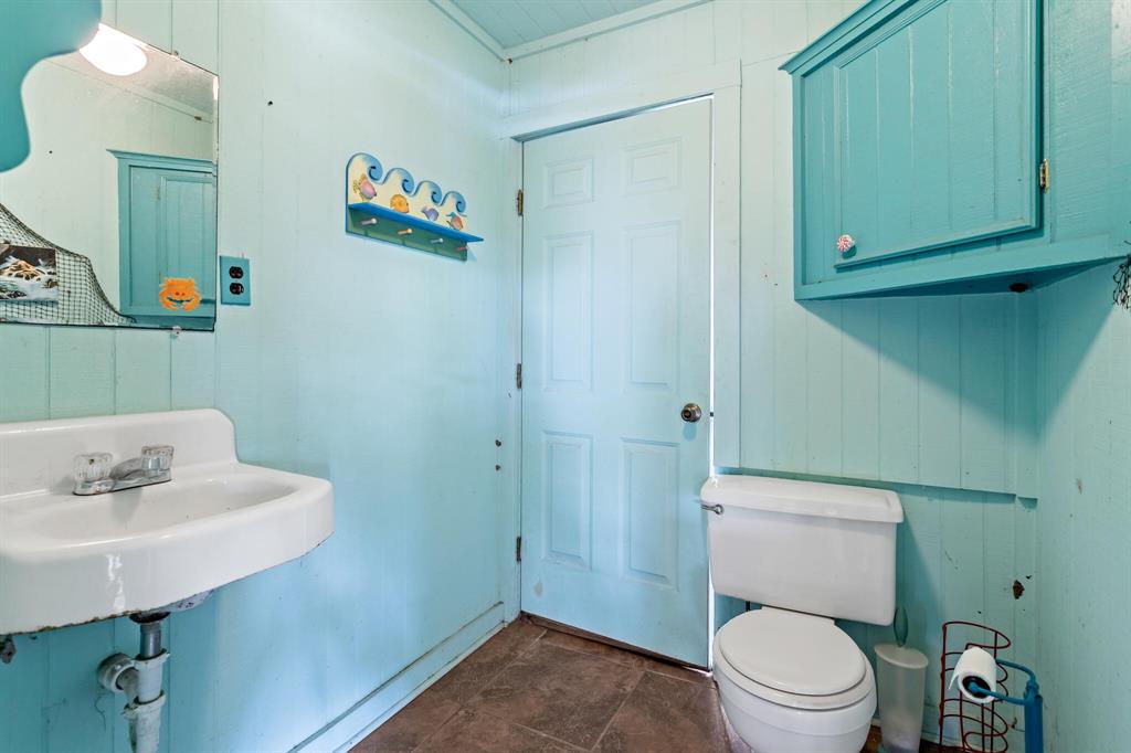 234 Meneley Road, Winnie, Texas image 26