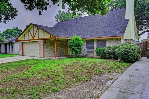 Single Family Residence in Houston TX 7207 San Pablo Drive.jpg