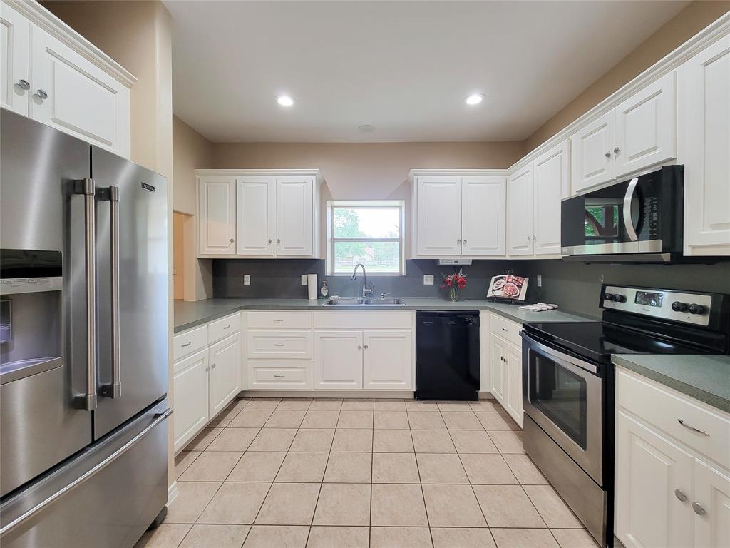 12678 Timberline Estates Drive, Willis, Texas image 15