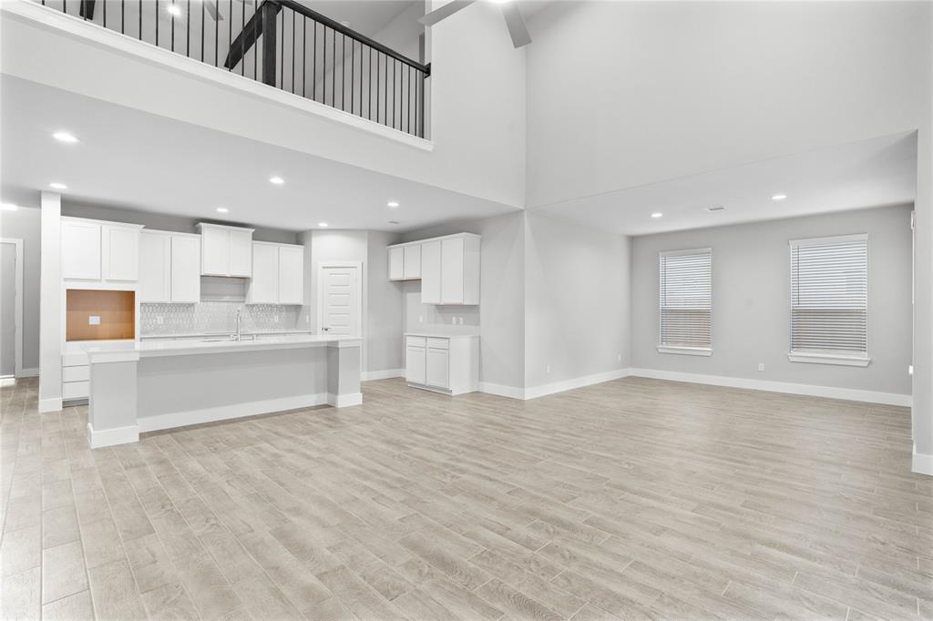 4715 Whisperwood Drive, Rosenberg, Texas image 9