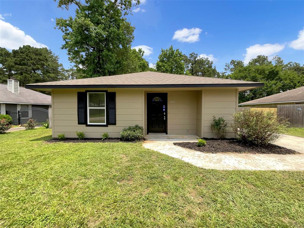 8898 E Buffalo Circle, Willis, Texas image 1