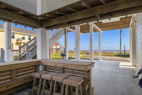 A home in Crystal Beach