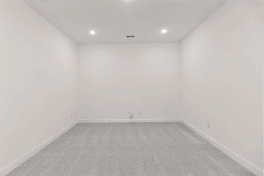 7914 River Bluet Place