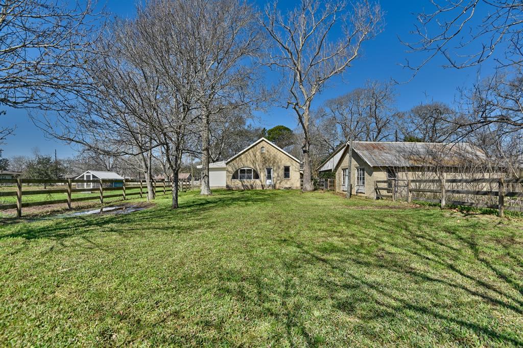 7502 Highway 60, Wallis, Texas image 29