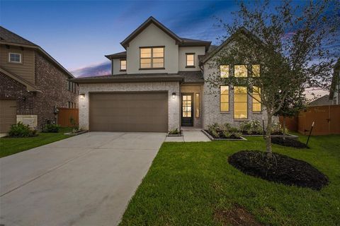 Single Family Residence in Katy TX 841 Laguna Green Lane.jpg