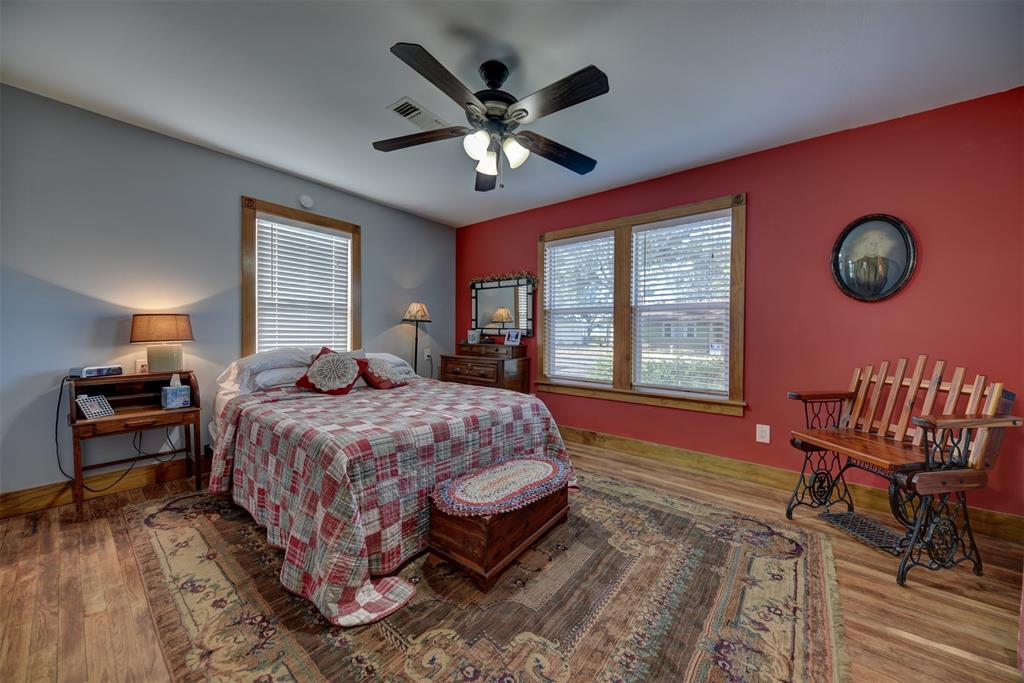732 E Kuehn Street, Bellville, Texas image 36