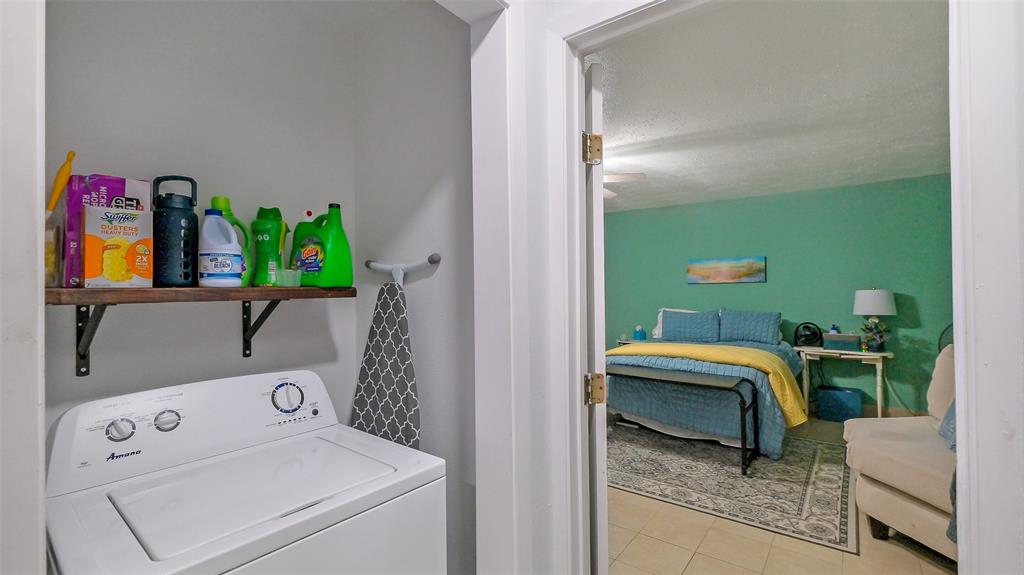 1951 Kings Arms Way, Katy, Texas image 14