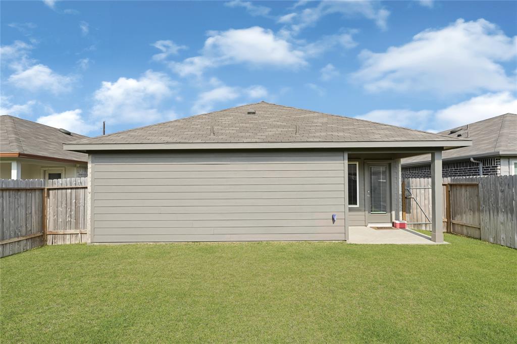 24343 Elmwood Falls Drive, Spring, Texas image 21