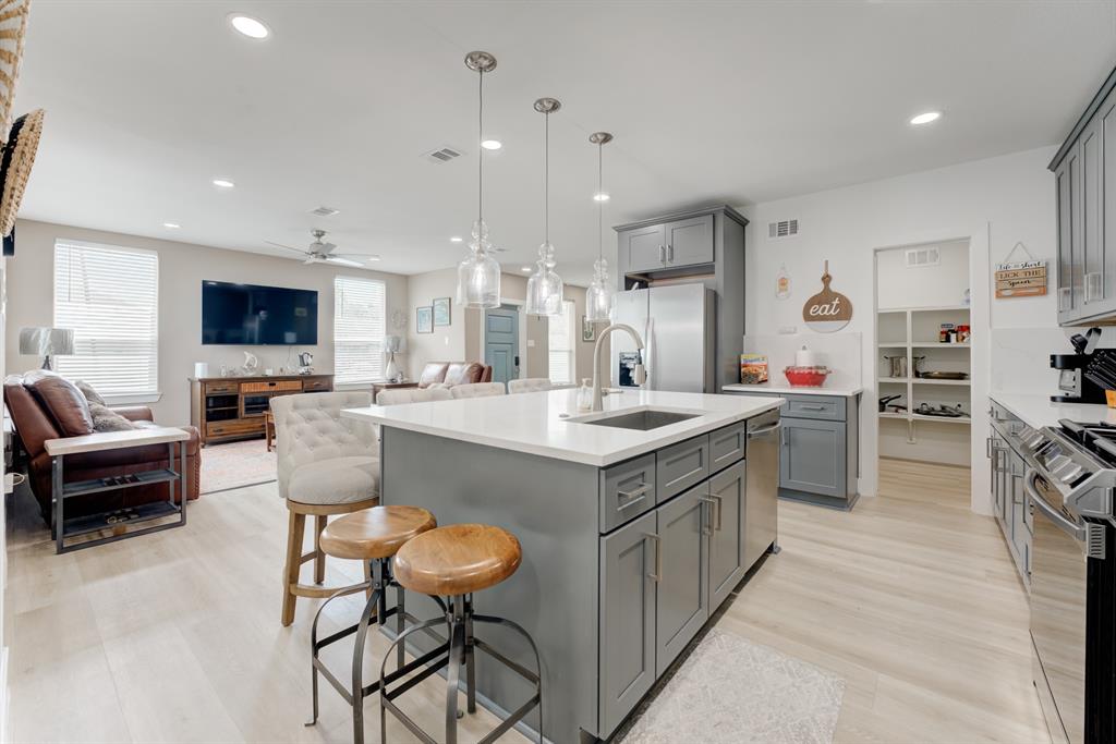 1527 40th Street, Galveston, Texas image 16