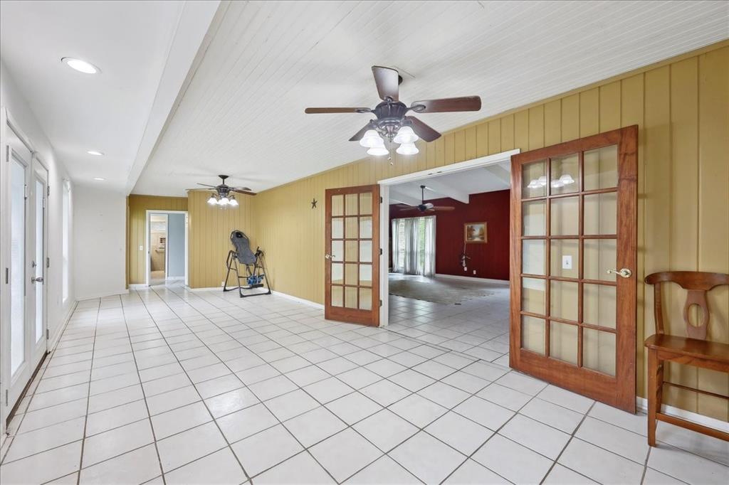 1903 W Sunset Drive, Orange, Texas image 6