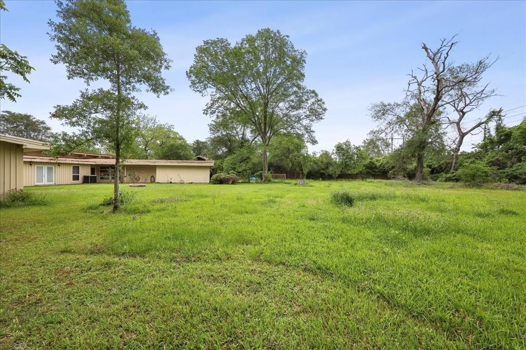 1903 W Sunset Drive, Orange, Texas image 29