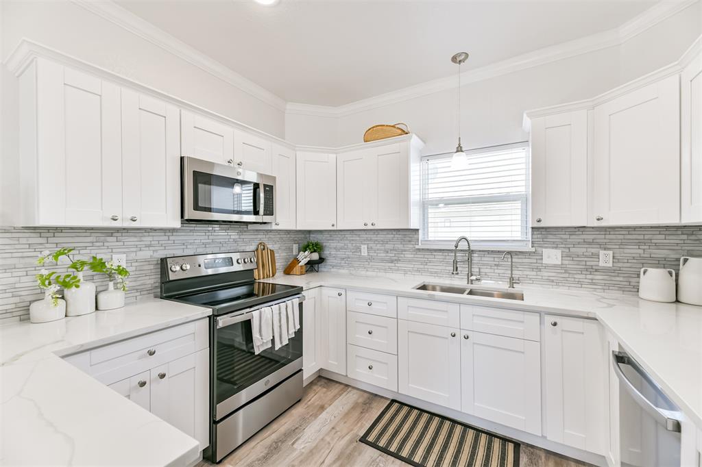 143 W Palm Street, Surfside Beach, Texas image 15