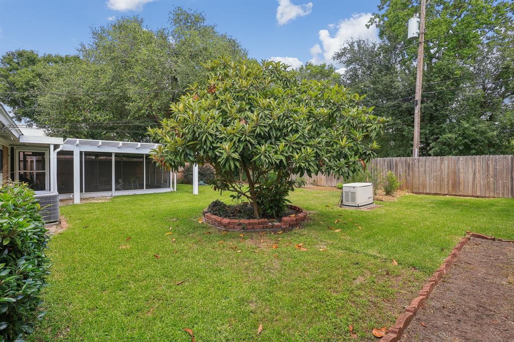 4042 Osby Drive, Houston, Texas image 23
