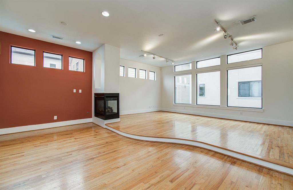 402 Parker Street, Houston, Texas image 1