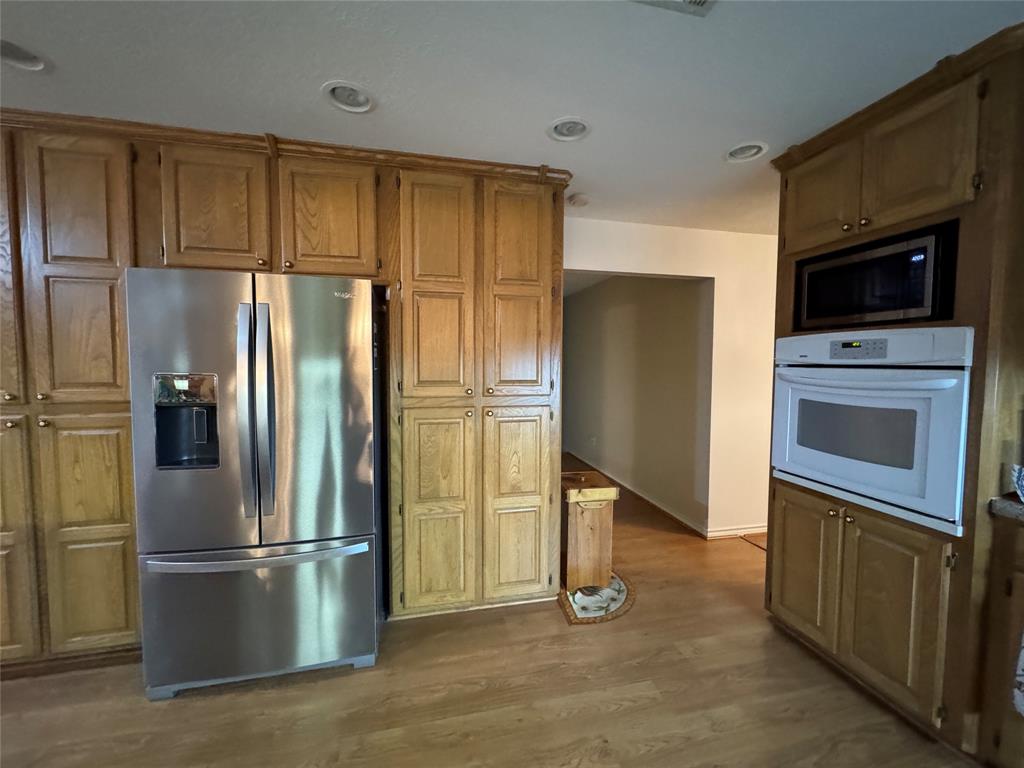 156 Magnolia Bend Drive, Livingston, Texas image 7