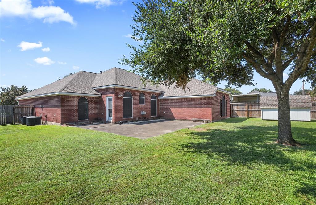 102 Summer Breeze Drive, La Porte, Texas image 28