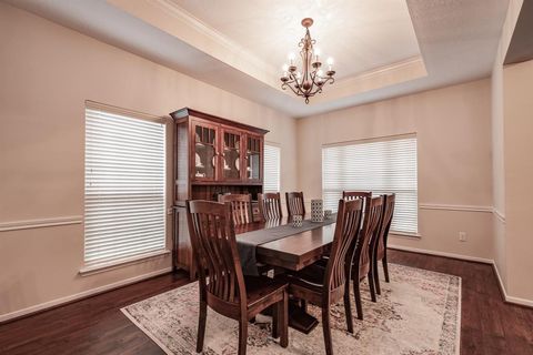 Single Family Residence in Pasadena TX 4302 Arboretum Drive 25.jpg