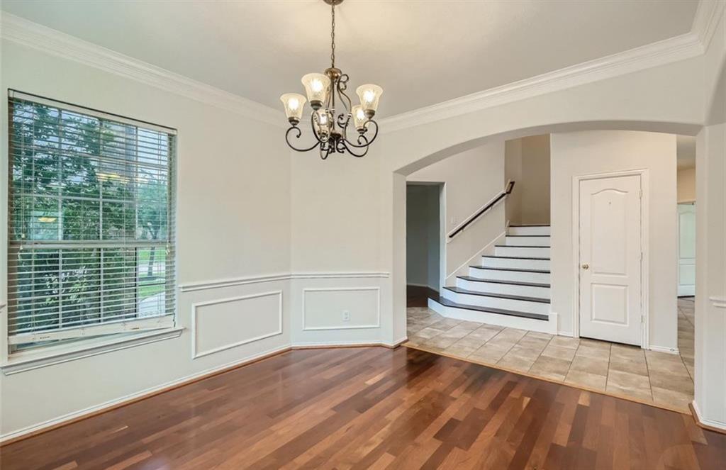 9819 Memorial Crossing Drive, Tomball, Texas image 9