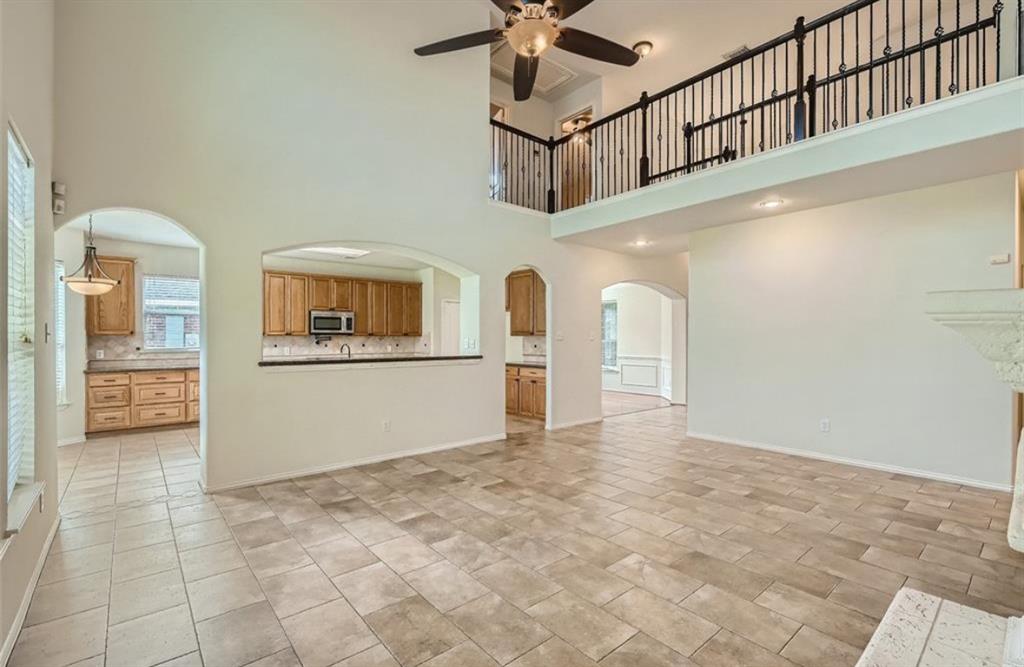 9819 Memorial Crossing Drive, Tomball, Texas image 5