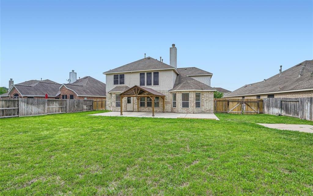 9819 Memorial Crossing Drive, Tomball, Texas image 25