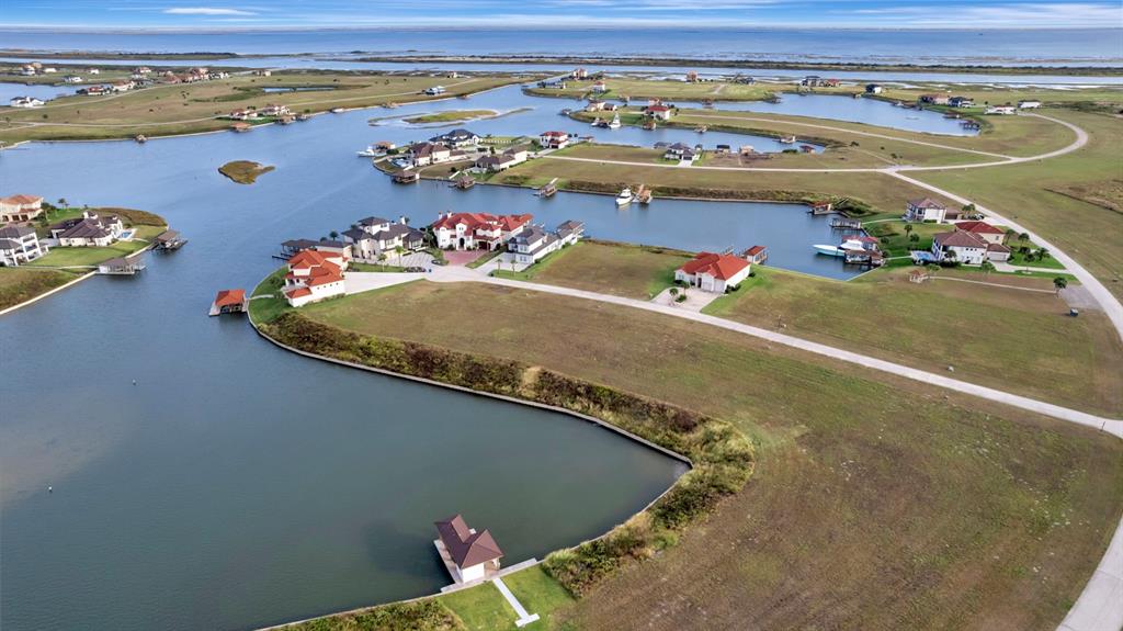 Cabernet Court, Port O Connor, Texas image 9