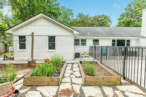 A home in Lake Jackson