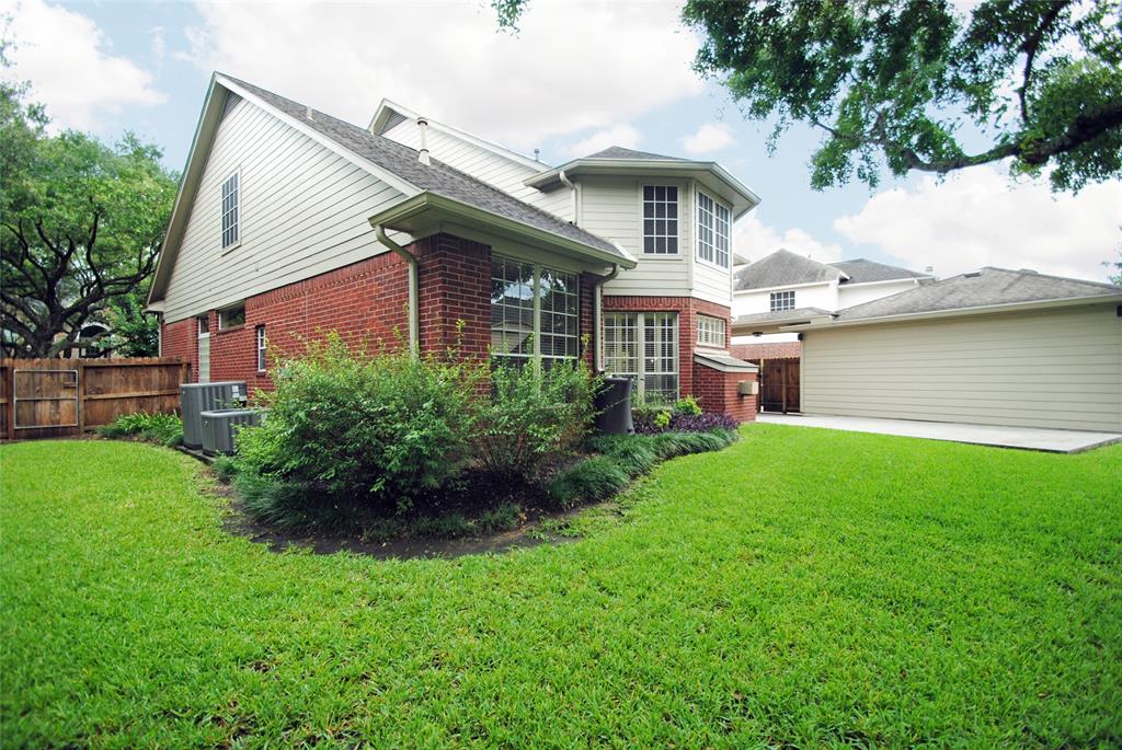 1902 Rosebay Court, Sugar Land, Texas image 35