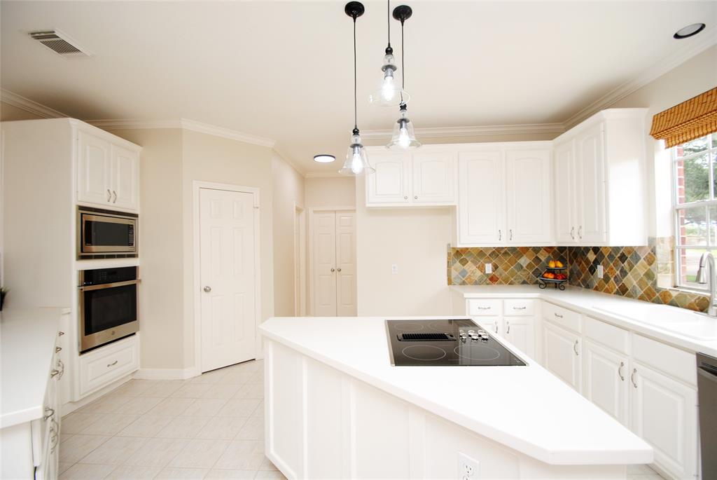 1902 Rosebay Court, Sugar Land, Texas image 14