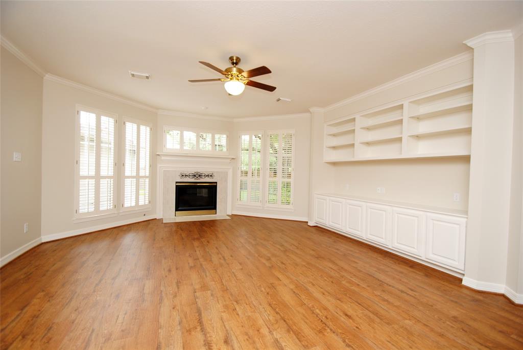 1902 Rosebay Court, Sugar Land, Texas image 11