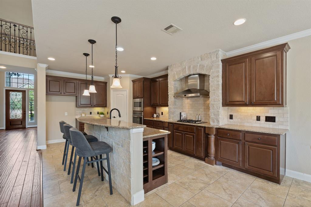19 W Canyon Wren Circle, Spring, Texas image 11