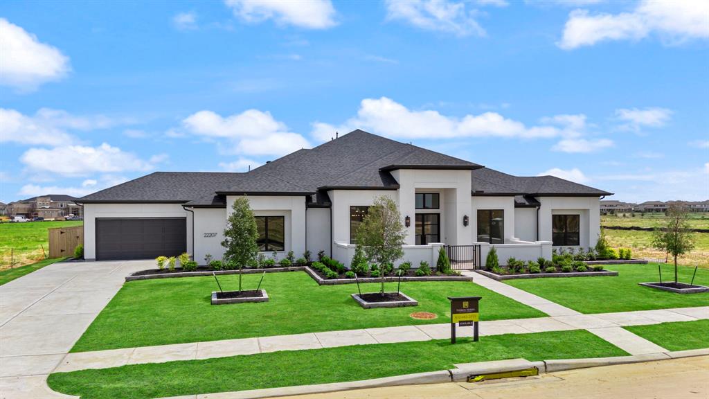 22207 Desert Foothills Lane