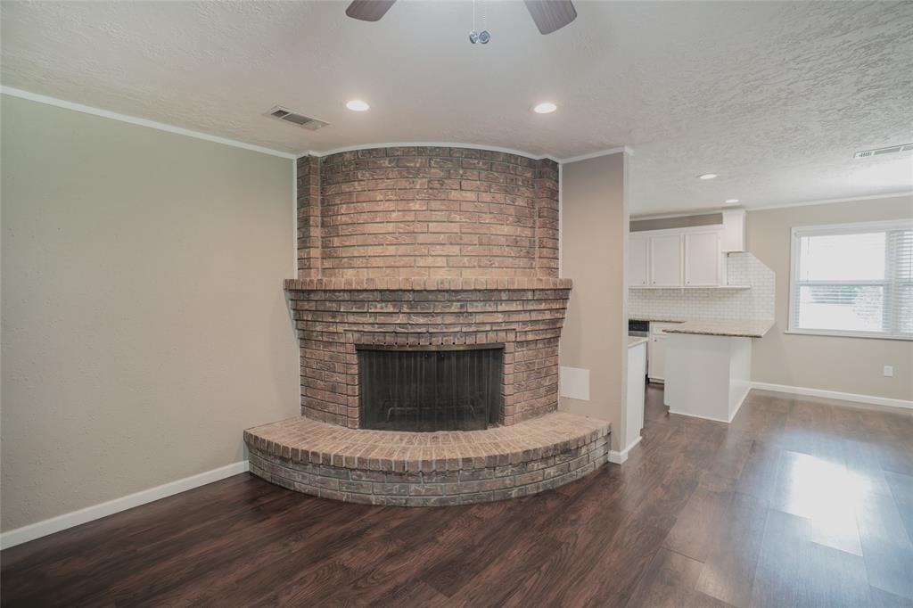 1903 Round Wind Trail, Crosby, Texas image 11