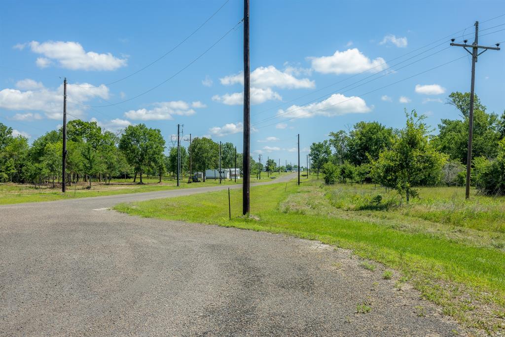 6512 Atakapan Trail Trl, Bedias, Texas image 4