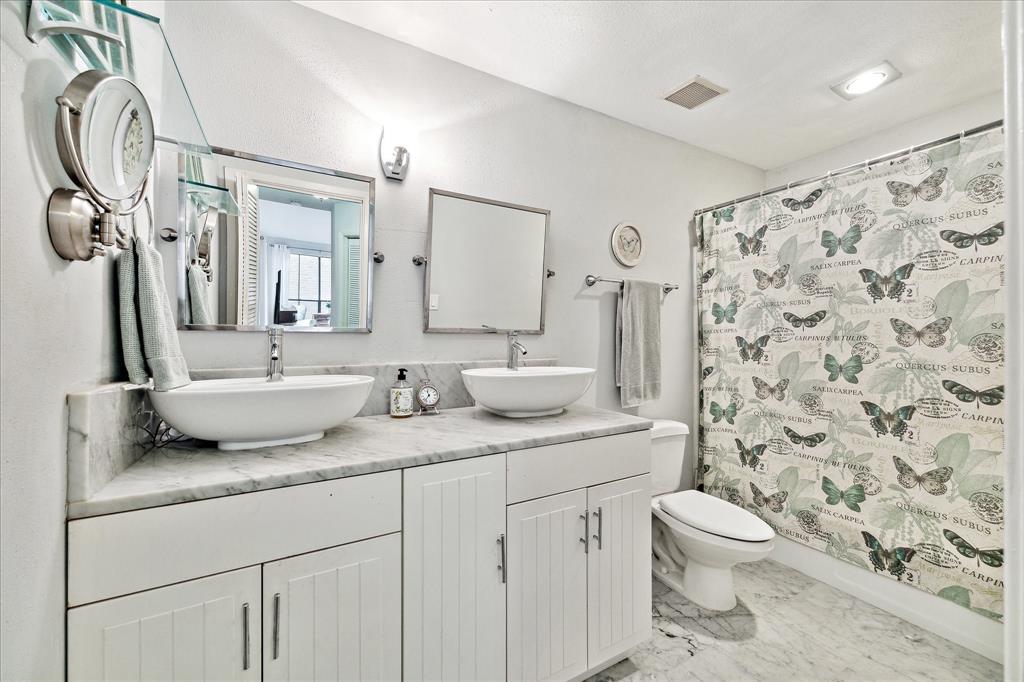 9400 Doliver Drive #55, Houston, Texas image 14