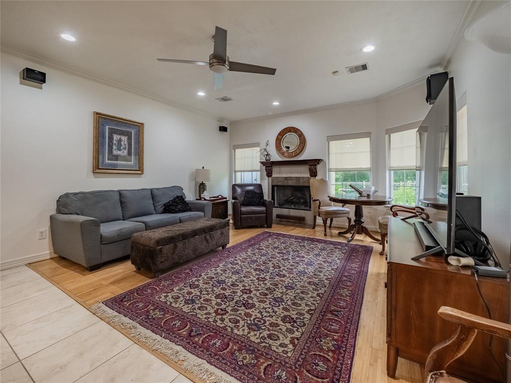 814 Hal Mclain Road, Manvel, Texas image 8