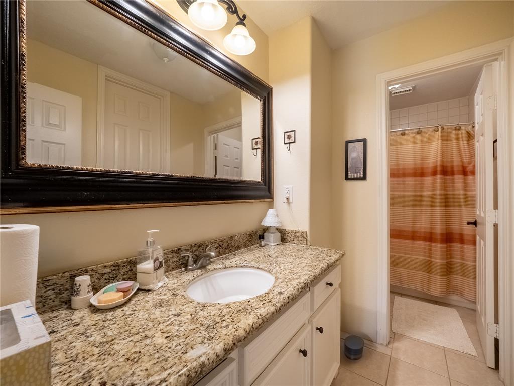 814 Hal Mclain Road, Manvel, Texas image 27