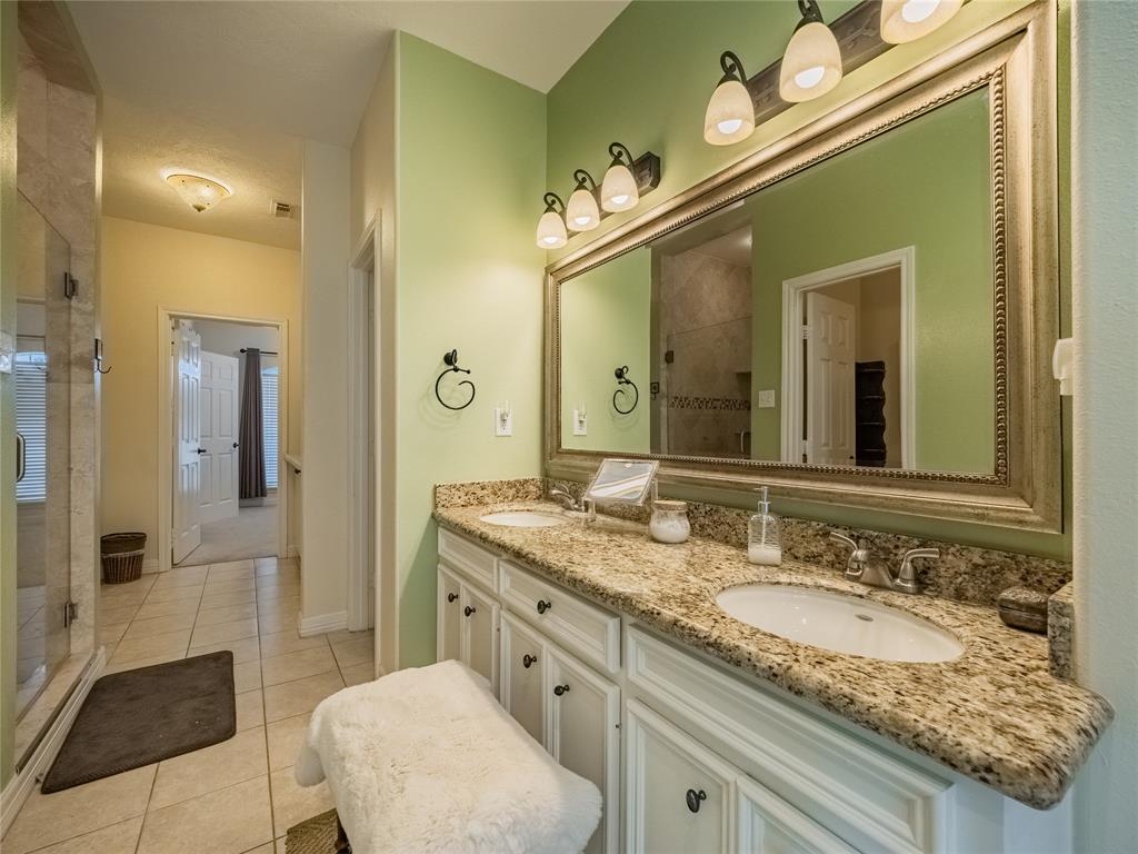 814 Hal Mclain Road, Manvel, Texas image 18