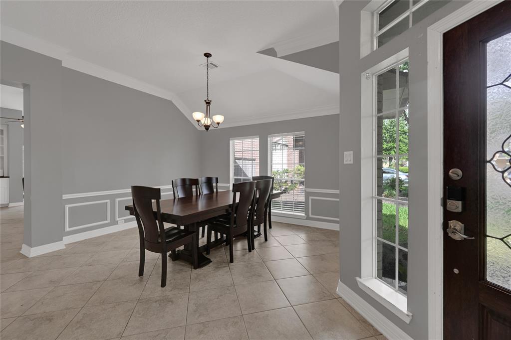 5714 Bayberry Way, Sugar Land, Texas image 4