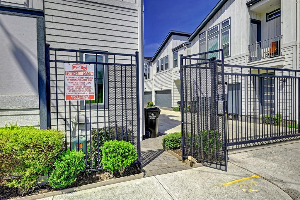 659 Press Street