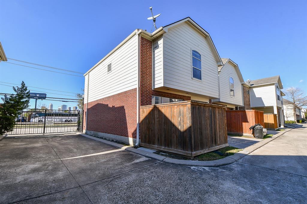 1708 Aden Mist Drive, Houston, Texas image 28