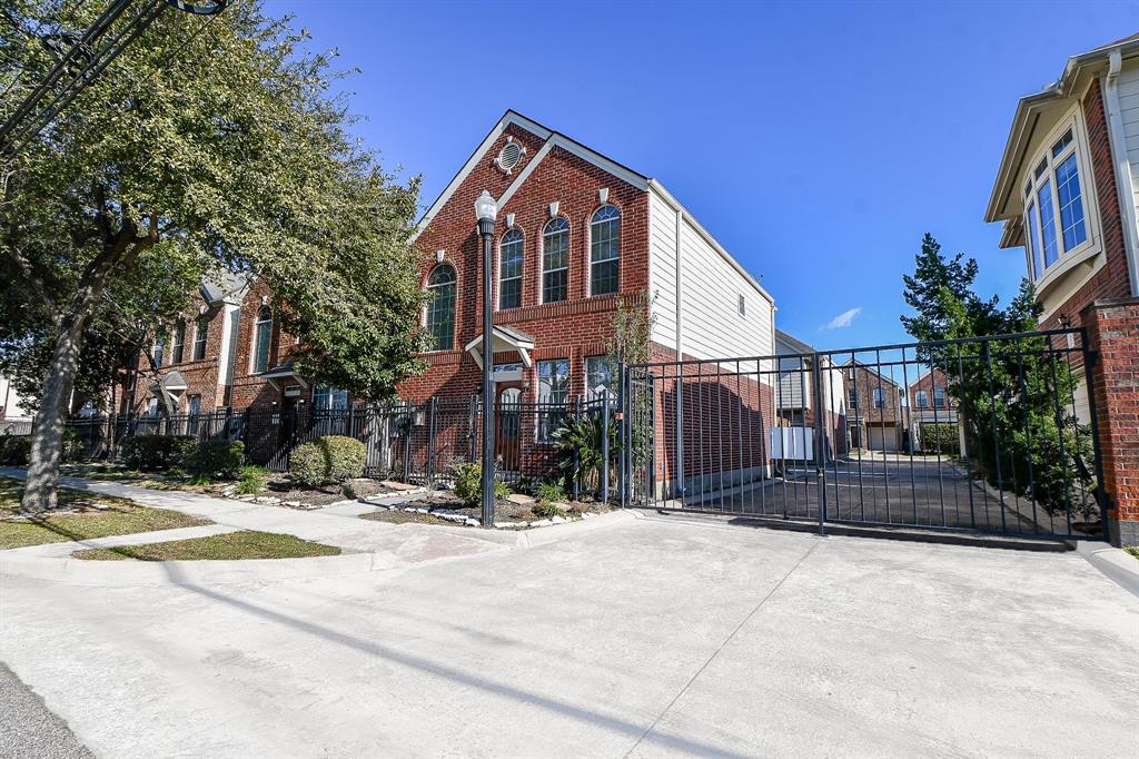 1708 Aden Mist Drive, Houston, Texas image 1