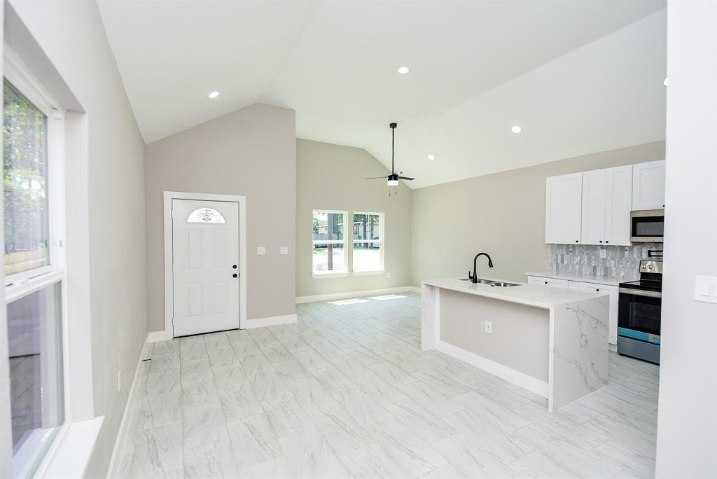 16974 W Lynbrook, Montgomery, Texas image 10