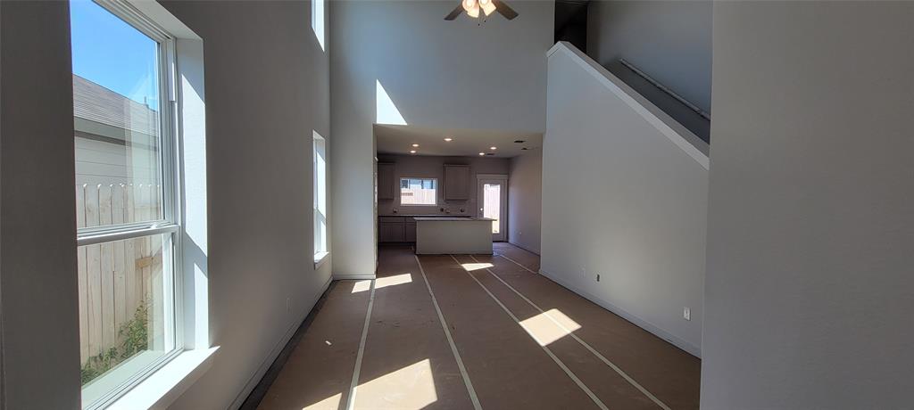 4314 Maple Root Lane