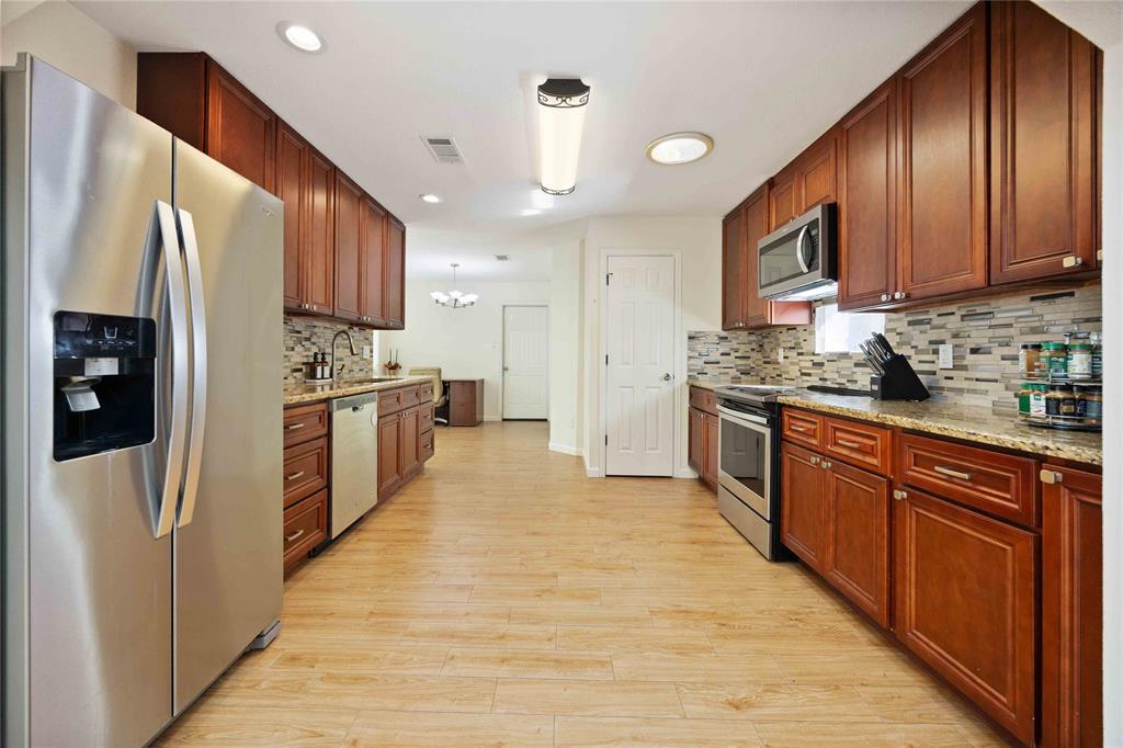 14214 Briarhills Parkway, Houston, Texas image 9